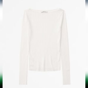 Glossy Slash Sweater Top Size: Small